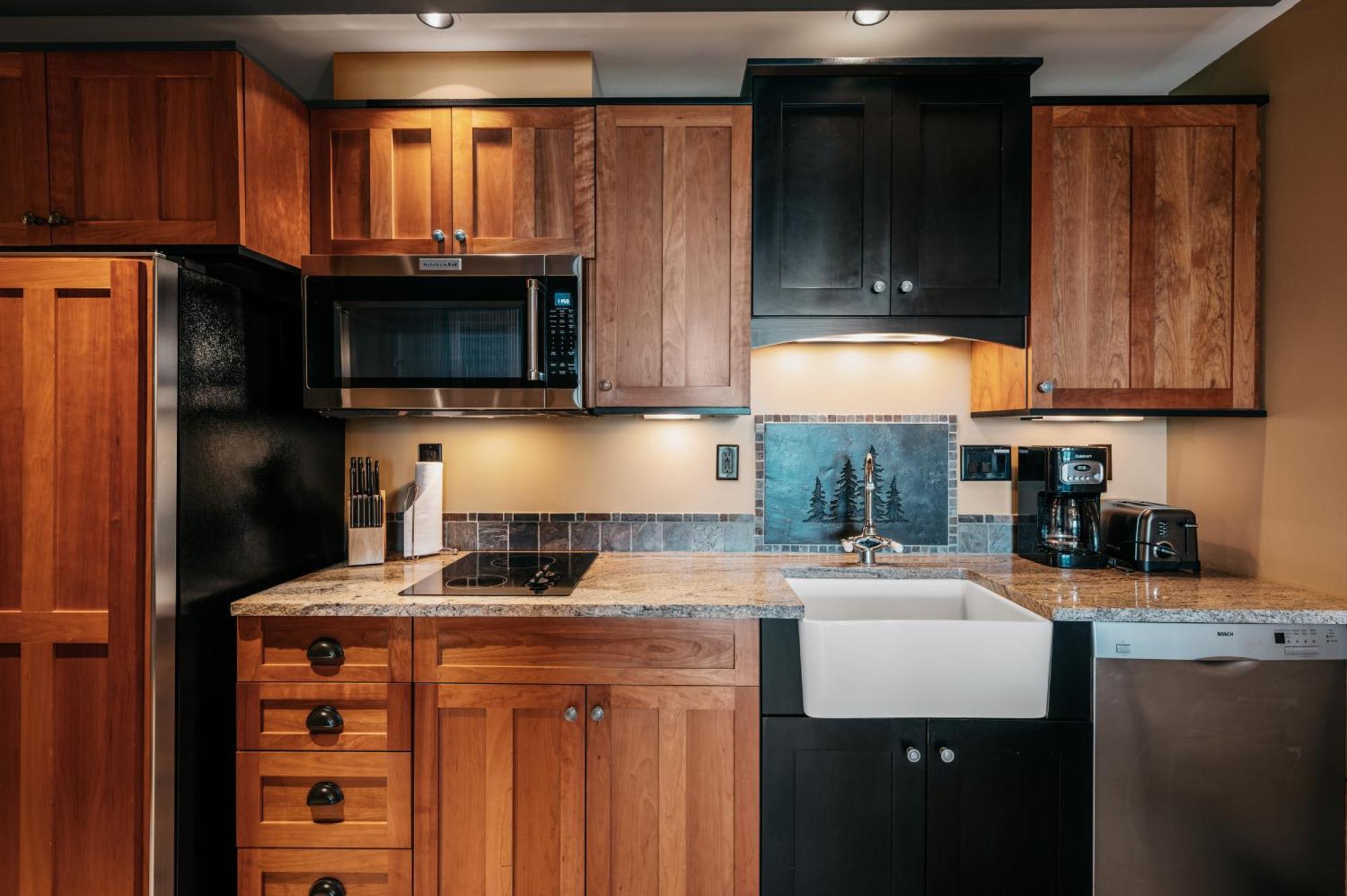 Tamarack Lodge Траверс-Сити Номер фото